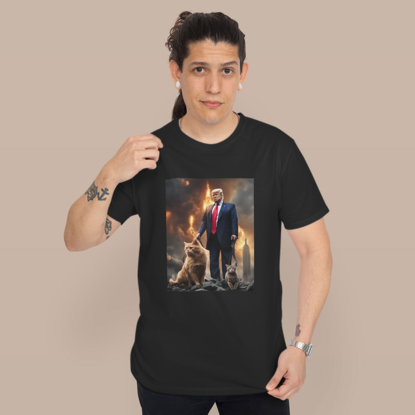 Trump Saving Cat from Apocalypse in New York City Funny T-Shirt